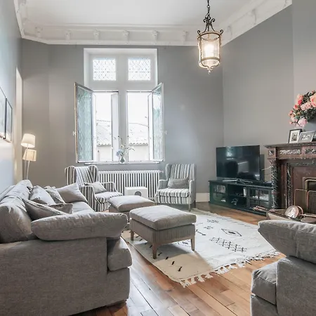 Chateau Terre Blanche Hotel 3*