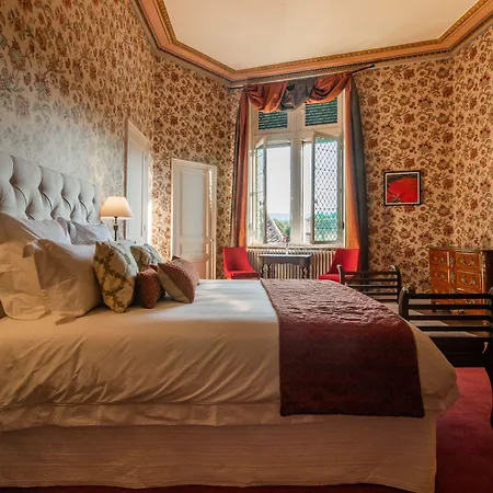 Chateau Terre Blanche 3* Chalabre